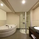 Tiara Thermal & Hotel
