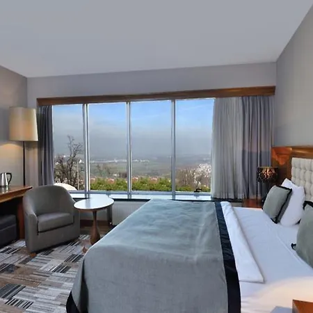 Hotell Tiara Thermal &