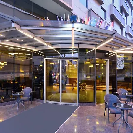 Hotell Tiara Thermal &
