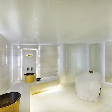 Hotell Tiara Thermal & 4*