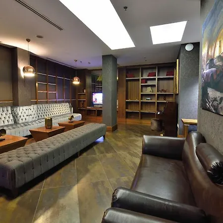 Hotell Tiara Thermal &