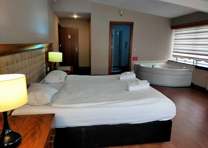 Tiara Thermal & 4* Bursa